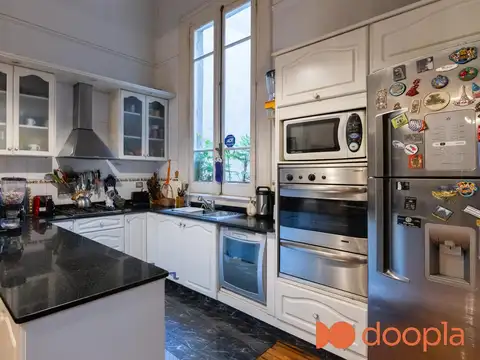 Departamento 6 ambientes con 2 baños