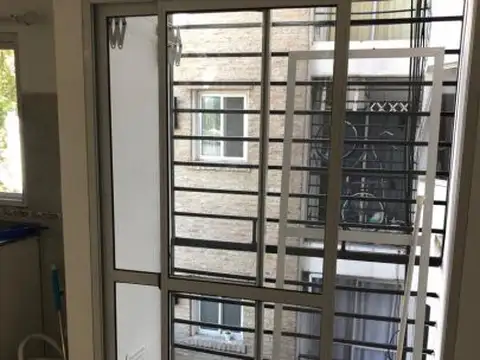 Departamento en Alquiler en Cinco Esquinas, $ 400.000