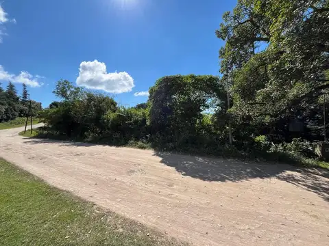 VENTA DE TERRENO de 2115M2  EN RACO