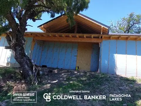 VENTA Casa a terminar y Cabaña  45m2 Lote 6100m2  Vallescondido San Martin de los Andes