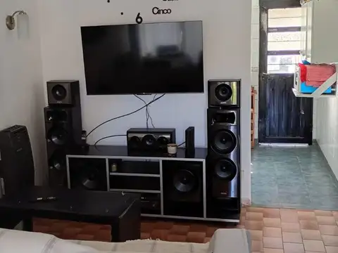 Casa en Venta con 1 cochera