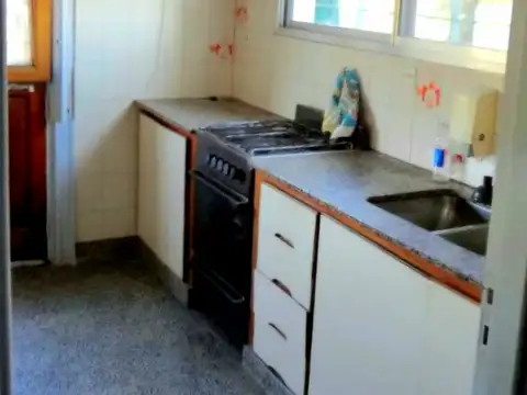 Casa en Venta en Quilmes, USD 85.000