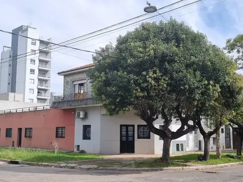 Aristobulo Del Valle 400