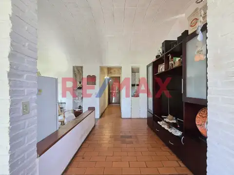 Casa 3 ambientes con 2 baños