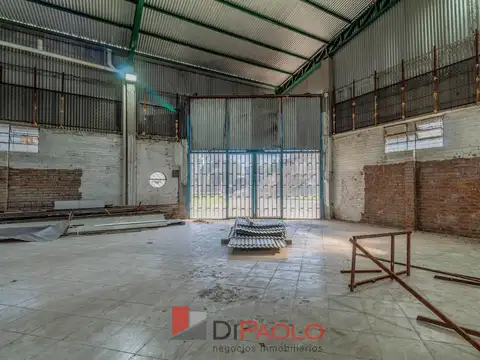 Local en Venta 40 años