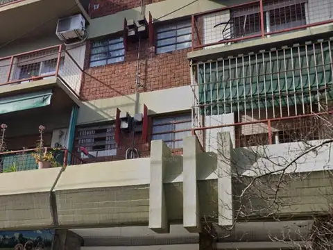 Departamento en Venta en Monte Castro, Capital Federal
