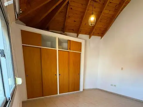 VENTA DUPLEZ CON 3 DORMITORIOS