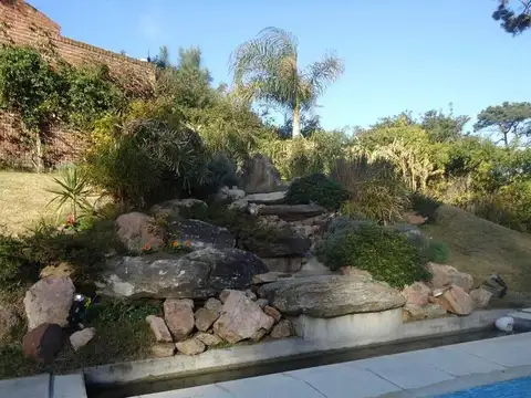 Casa en Alquiler al Este