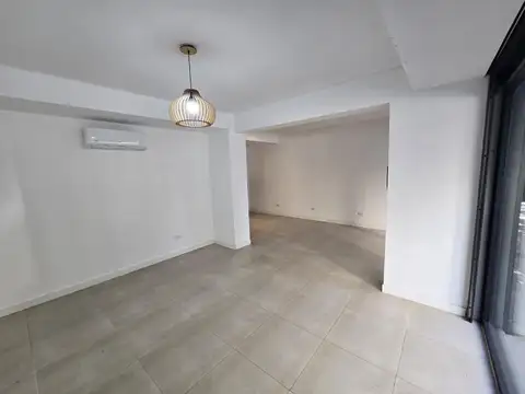 ALQUILER LOCAL COMERCIAL MACROCENTRO