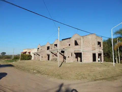 Construccion de 4 departamentos. Excelente esquina. Gran oportunidad. SAN JOSE. ENTRE RIOS.