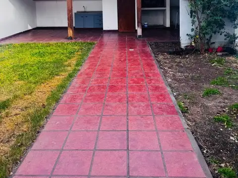 Casa en Alquiler de 2 dormitorios