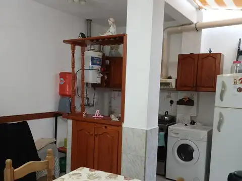 Depto Tipo Casa 3 ambientes con 1 baño