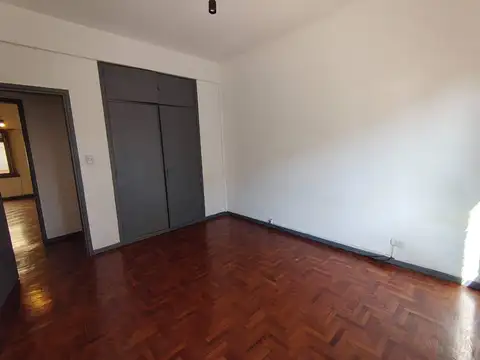 Depto 3 amb, 60 m², muy buen estado!