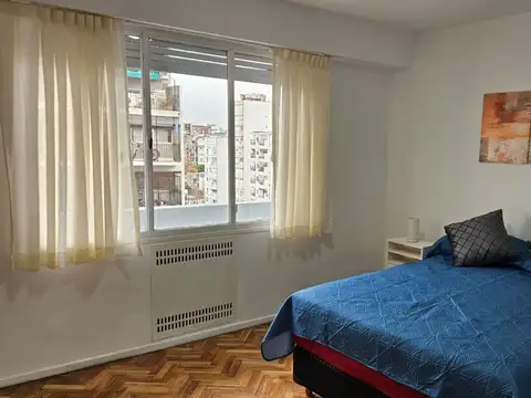 3 ambientes con dependencia con balcon corrido