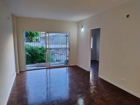 FORMOSA 200, Piso 2