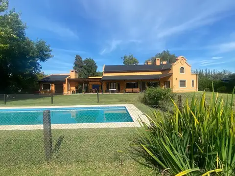 Casa Alquiler Temporal en el Barrio La Escondida, Manzanares