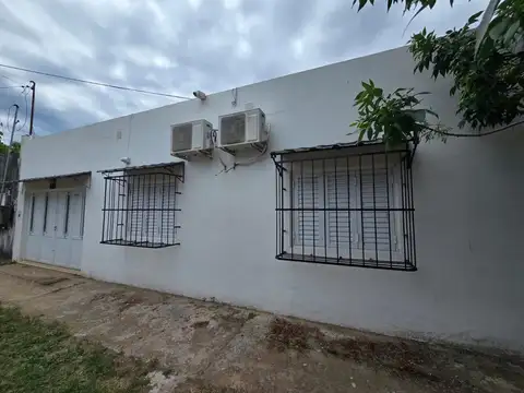Urquiza 200