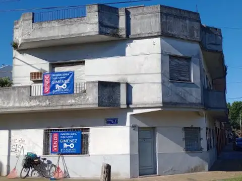 Depto Tipo Casa en Venta de 3 ambientes