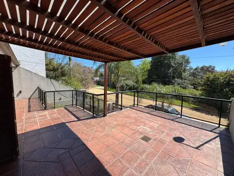 San Carlos 600
