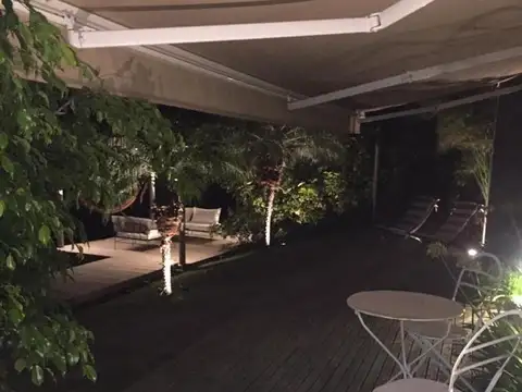 Casa 5 ambientes con 6 baños