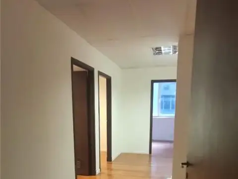 Florida 100, Piso 2