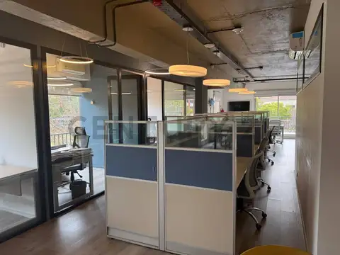 Oficina en Venta con 2 cocheras