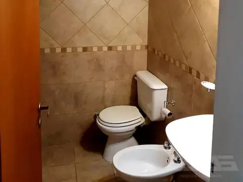 Departamento en Alquiler en Castelar Sur, $ 420.000