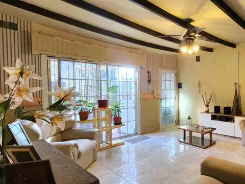 Depto Tipo Casa en Venta de 3 dormitorios