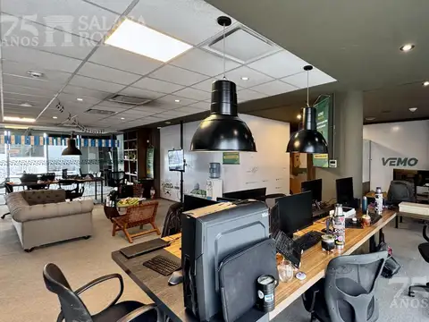 Oficina en Venta con 2 cocheras