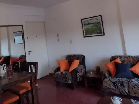 Departamento 4 ambientes con 1 baño