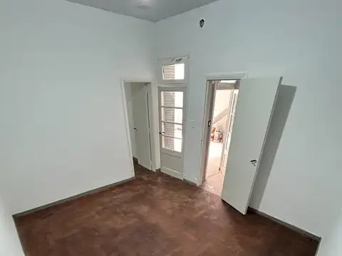 Depto Tipo Casa en Alquiler de 1 dormitorio
