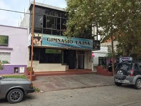 VENTA 2 LOCALES  CORRIENTES Y A.BARANDA QUILMES 