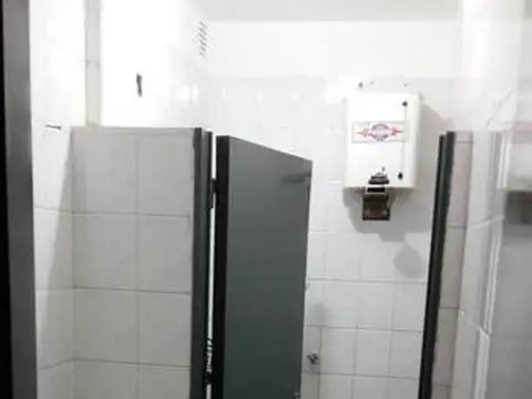Av. Juan B. Justo y Murillo: venta de Local/Depòsito