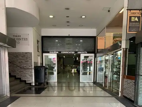 Venta amplia cochera Av Corrientes a dos cuadras Obelisco
