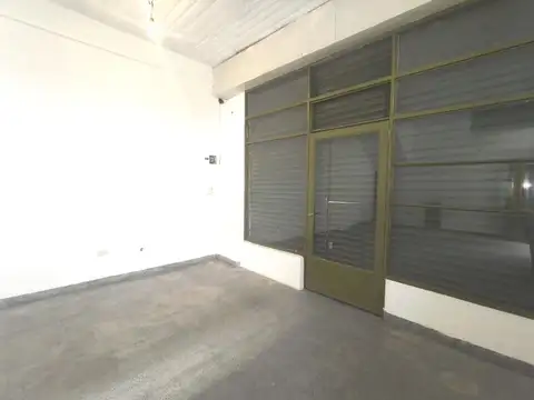 Local en Alquiler en Jose Clemente Paz, $ 450.000