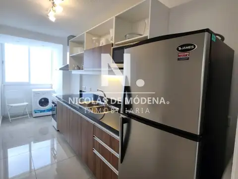 Apartamento en venta en torre One, 1 dormitorio amueblado, vista al mar, playa brava