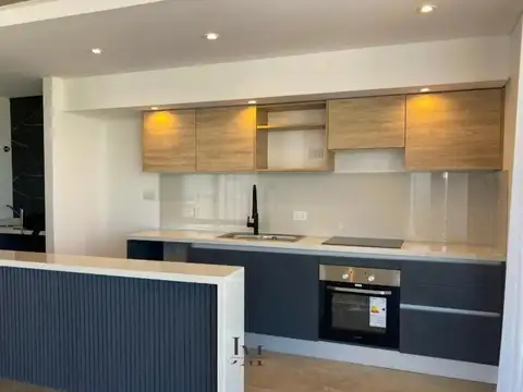 Avenida Félix Aguilar 2600 , Piso PB