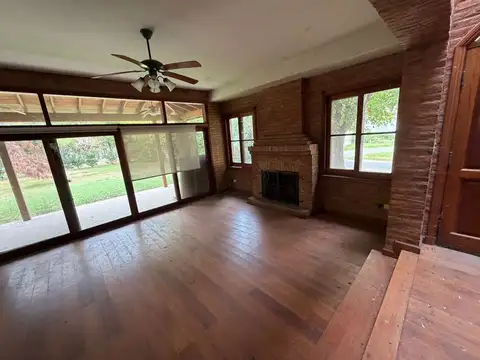 Casa en Venta en Loma Verde, USD 198.000