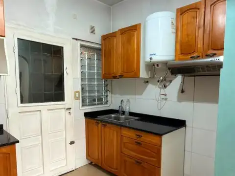 Depto Tipo Casa 3 ambientes con 1 baño