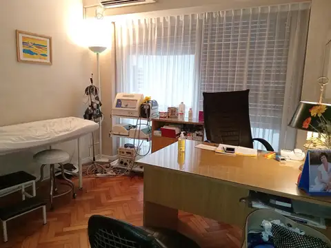 Marcelo T. de Alvear al 1200