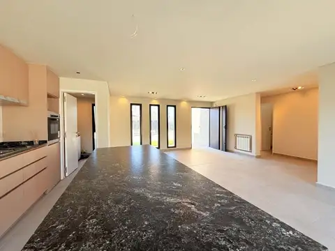 VENTA CASA DOS DORMITORIOS C/ PILETA DOCTA CÓRDOBA