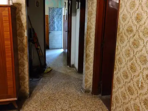 REGIA CASA 3 AMPLIOS AMB c/ EXCELENTE FONDO en VILLA BALLEST