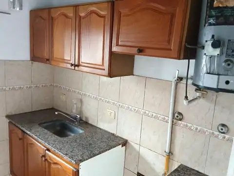 Depto Tipo Casa en Alquiler en El Palomar, $ 850.000