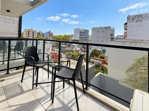 Avenida Álvarez Thomas 900