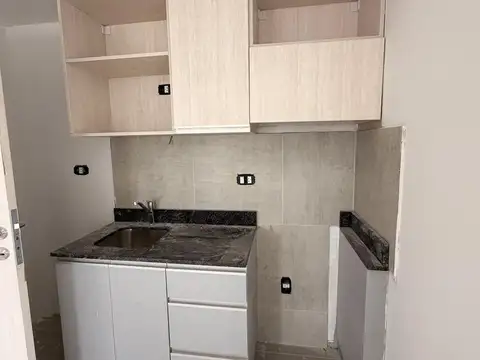 Monoambiente a estrenar en excelente ubicación en edificio CALIZO