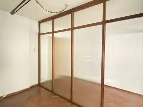 Oficina en Venta con 1 cochera