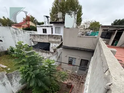 Depto Tipo Casa en Venta en Lanus Oeste, USD 70.000