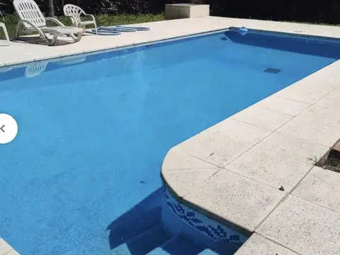 Casa 5 ambientes con 4 baños