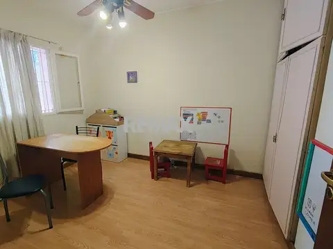 Casa 5 ambientes con 1 baño