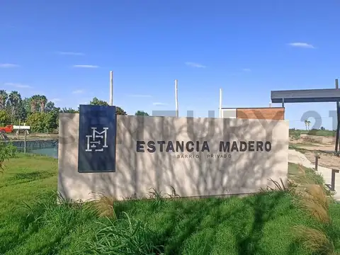 Venta de Lote en Barrio Privado "Estancia Madero"